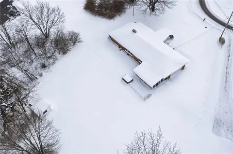 $382,000 | 214 Sunset Drive, Neshannock, PA 16105