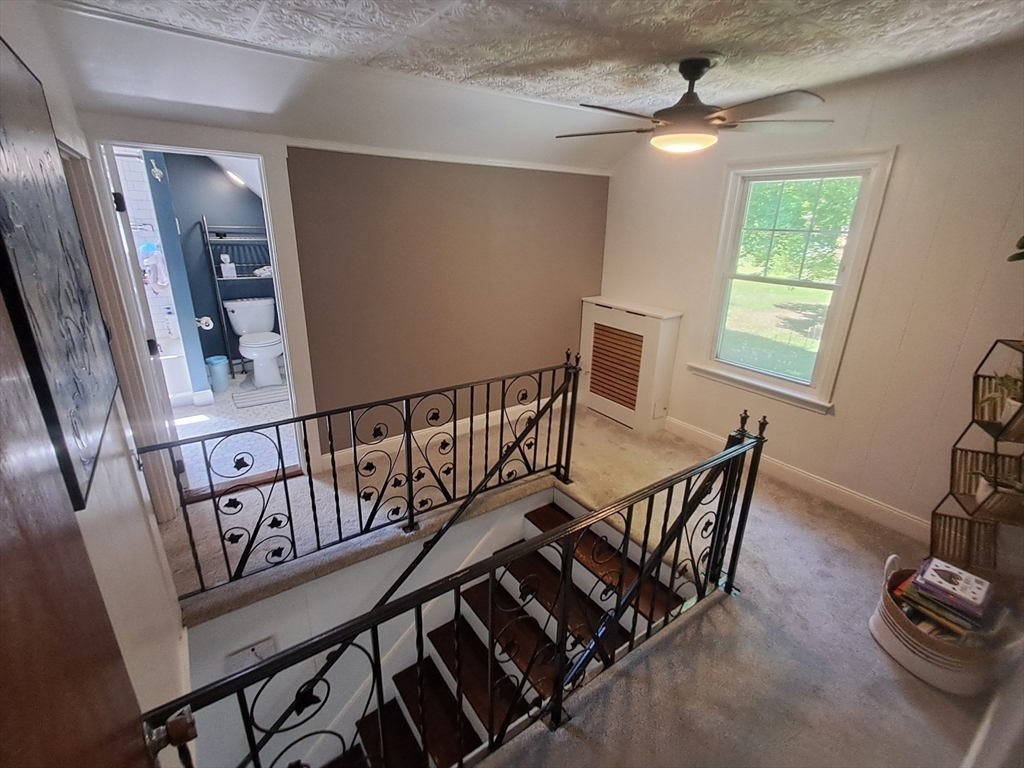 116 Parker Road Wakefield, MA 01880 - Photo 14 of 31