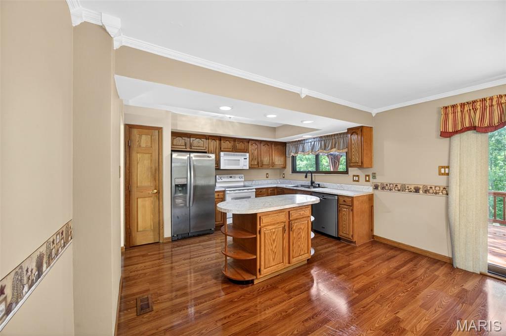 2034 Raintree Drive Imperial, MO 63052 - Photo 11 of 51
