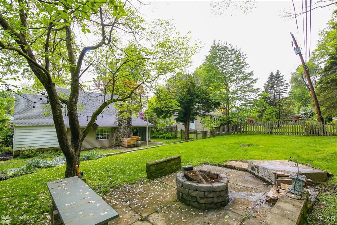 951 Birch Road Hellertown, PA 18055 - Photo 8 of 40 Gallery Image 8