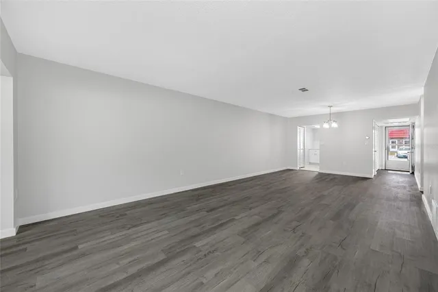 $124,900 | 5860 38th Avenue North, Unit 34, St. Petersburg, FL 33710