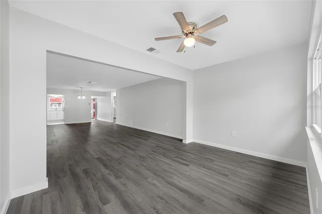 $124,900 | 5860 38th Avenue North, Unit 34, St. Petersburg, FL 33710