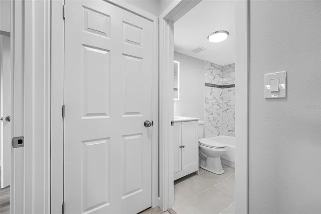 $124,900 | 5860 38th Avenue North, Unit 34, St. Petersburg, FL 33710