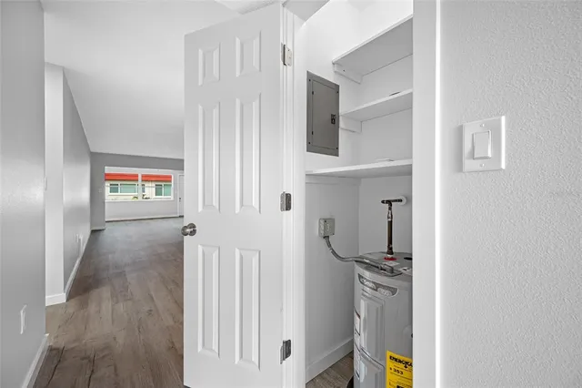 $124,900 | 5860 38th Avenue North, Unit 34, St. Petersburg, FL 33710