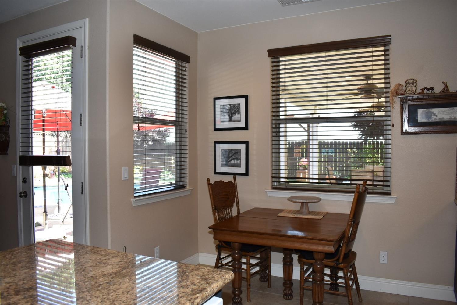 1087 Randy Avenue Fowler, CA 93625 - Photo 6 of 51 Gallery Image 6
