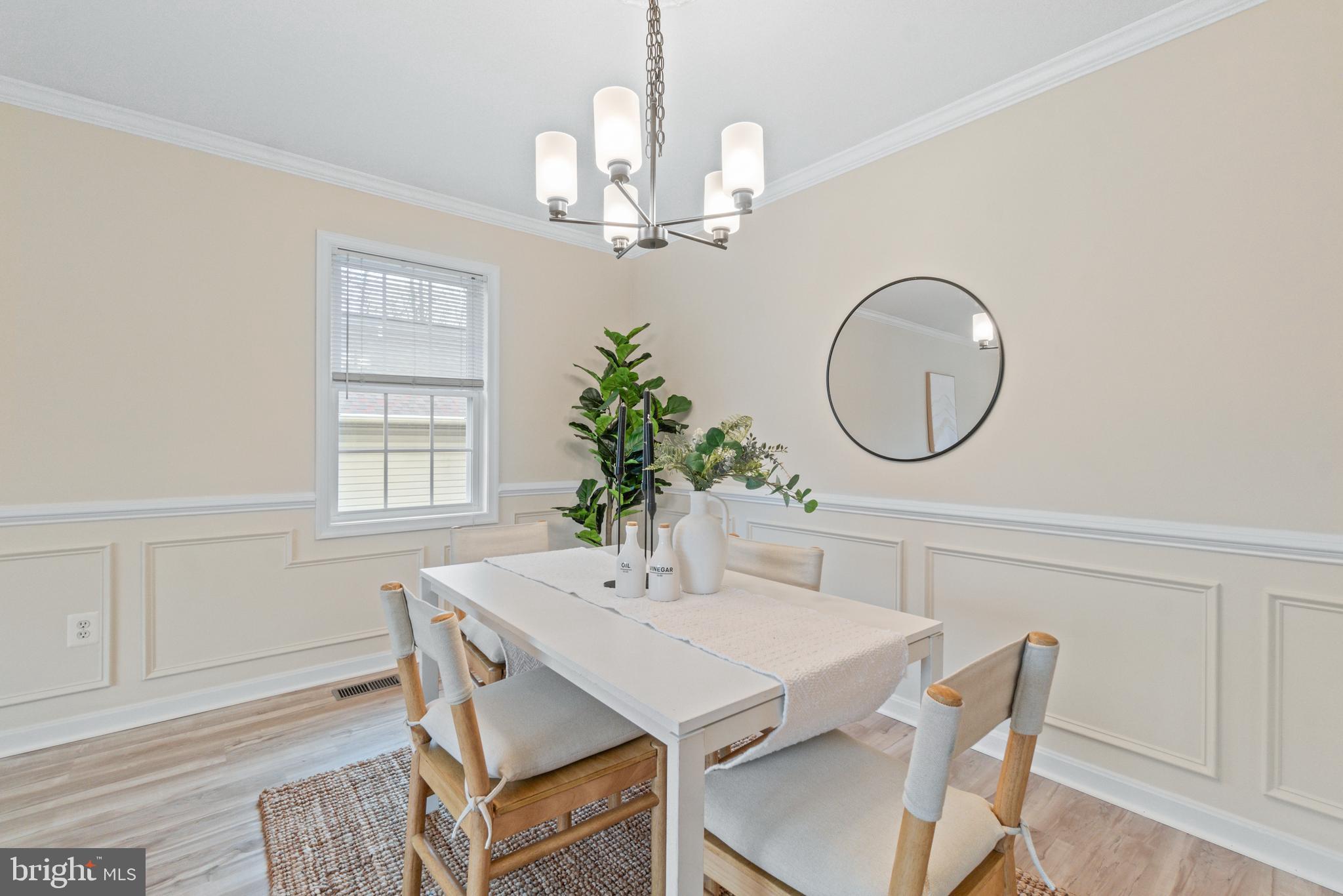 311 Greyhound Road Baltimore, MD 21221 - Photo 7 of 44 Family Room/ Dining Room Combo