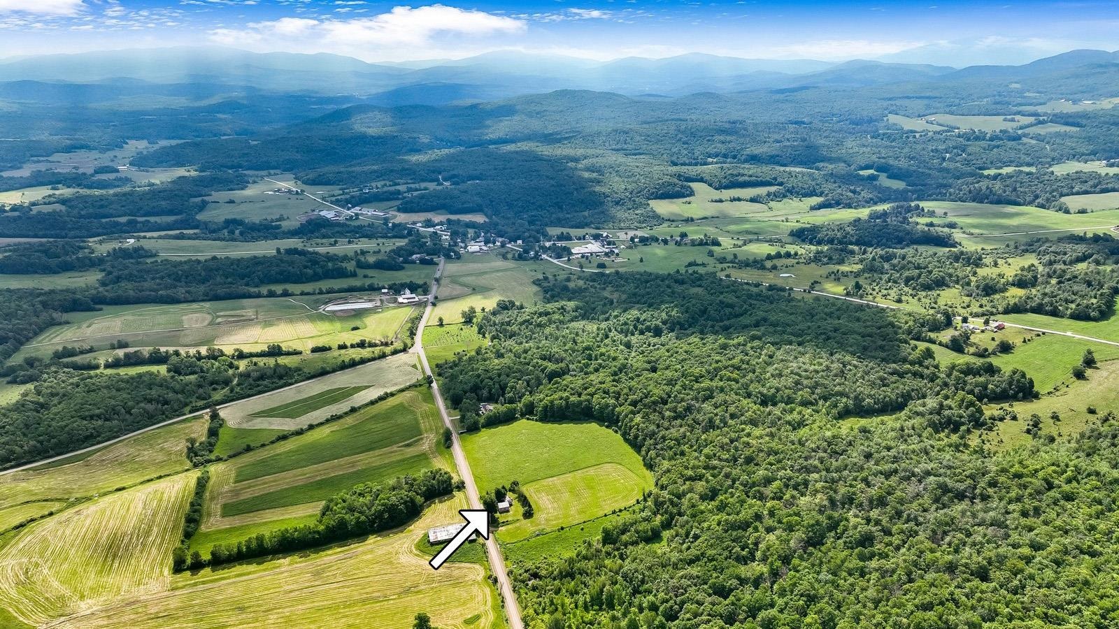 837 Church Road Fairfield, VT 05455 - Photo 2 of 39