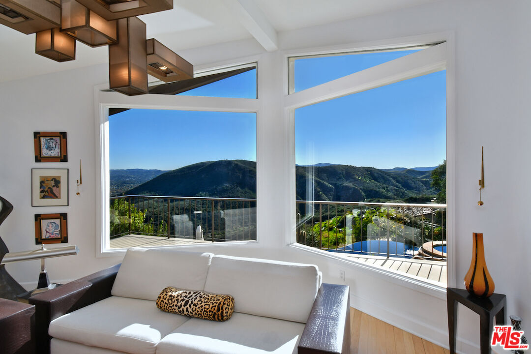 130 Dapplegray Road Bell Canyon, CA 91307 - Photo 11 of 48