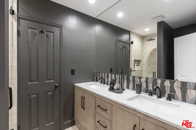 $3,895,000 | 130 Dapplegray Road, Bell Canyon, CA 91307