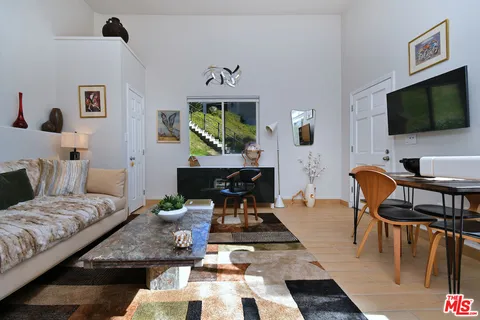 $3,895,000 | 130 Dapplegray Road, Bell Canyon, CA 91307