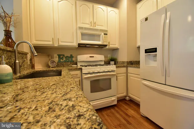 $3,995 | 5053 Kilburn Street, Alexandria, VA 22304