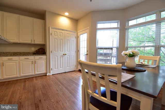 $3,995 | 5053 Kilburn Street, Alexandria, VA 22304