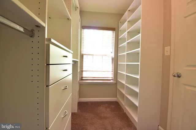 $3,995 | 5053 Kilburn Street, Alexandria, VA 22304