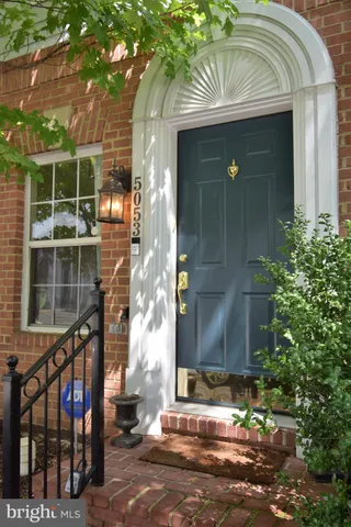 $3,995 | 5053 Kilburn Street, Alexandria, VA 22304