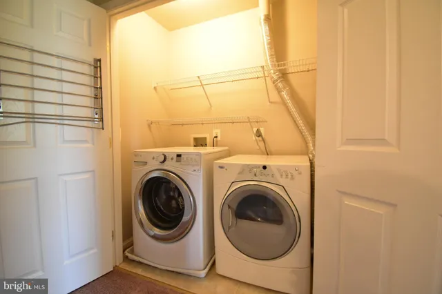 $3,995 | 5053 Kilburn Street, Alexandria, VA 22304