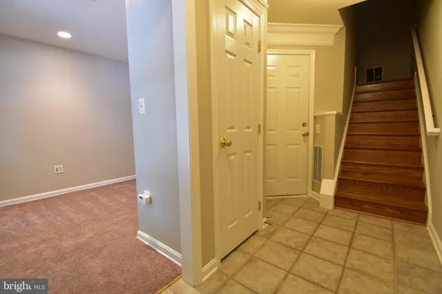 $3,995 | 5053 Kilburn Street, Alexandria, VA 22304