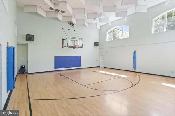 $3,995 | 5053 Kilburn Street, Alexandria, VA 22304