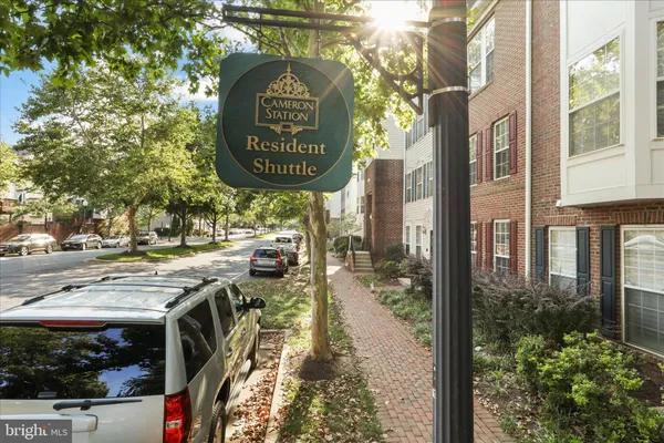 $3,995 | 5053 Kilburn Street, Alexandria, VA 22304