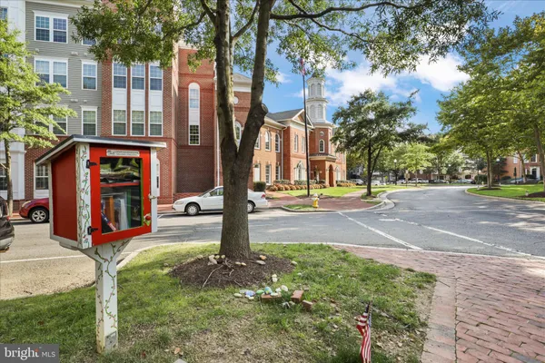 $3,995 | 5053 Kilburn Street, Alexandria, VA 22304