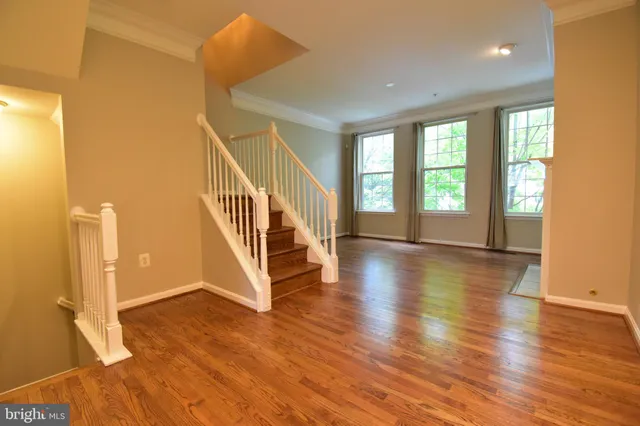 $3,995 | 5053 Kilburn Street, Alexandria, VA 22304