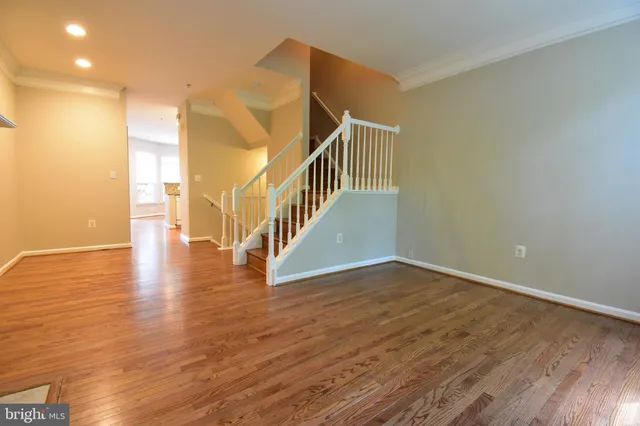 $3,995 | 5053 Kilburn Street, Alexandria, VA 22304