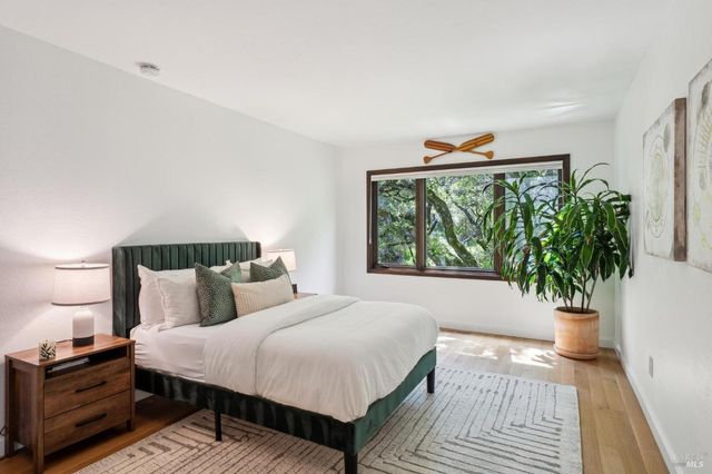 $1,799,000 | 25 Palomino Circle, Novato, CA 94947