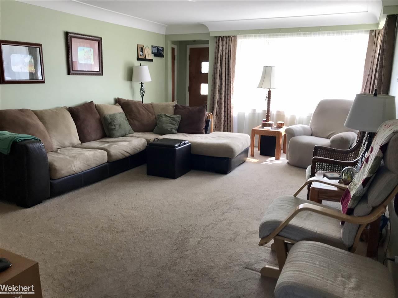 1113 Farnsworth Road Lapeer, MI 48446 - Photo 3 of 13