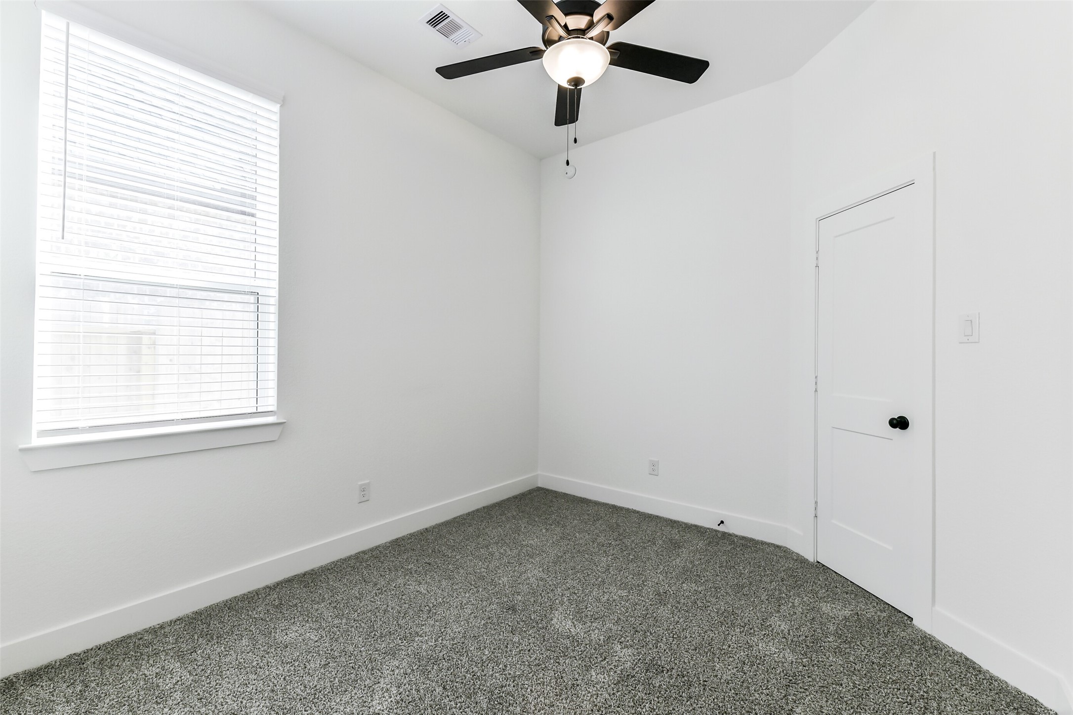 17730 Tree Of Heaven Conroe, TX 77385 - Photo 25 of 32