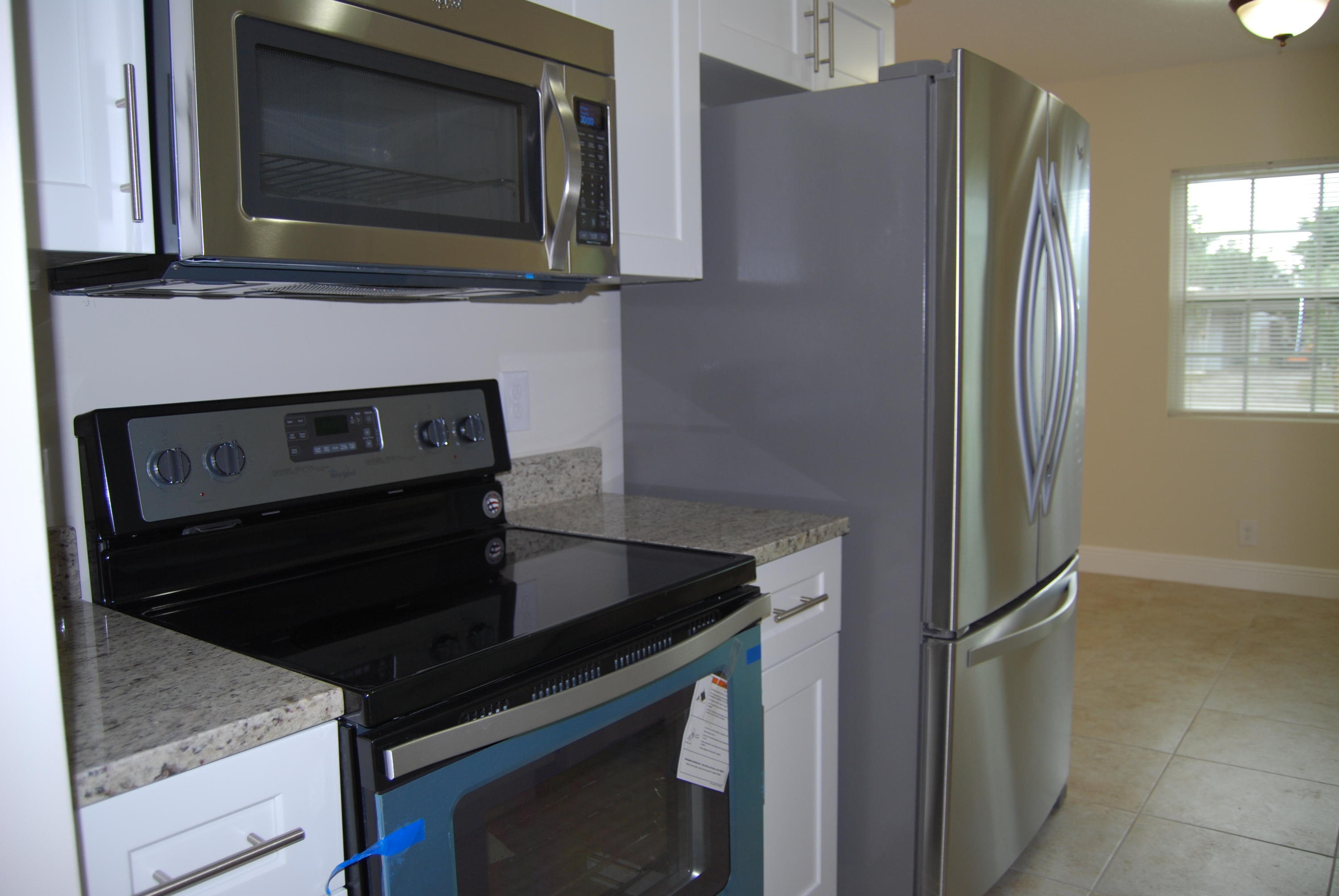 309 3rd Street Jupiter, FL 33458 - Photo 5 of 12 Kitchen