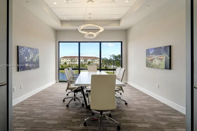 $3,300 | 3333 Central Gardens Circle, Unit ELITE, Palm Beach Gardens, FL 33418