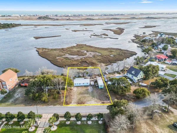 $1,400,000 | 484 Little Kinston Road, Surf City, NC 28445