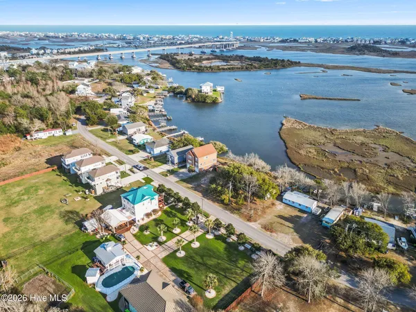 $1,400,000 | 484 Little Kinston Road, Surf City, NC 28445