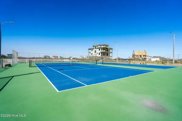 $1,400,000 | 484 Little Kinston Road, Surf City, NC 28445