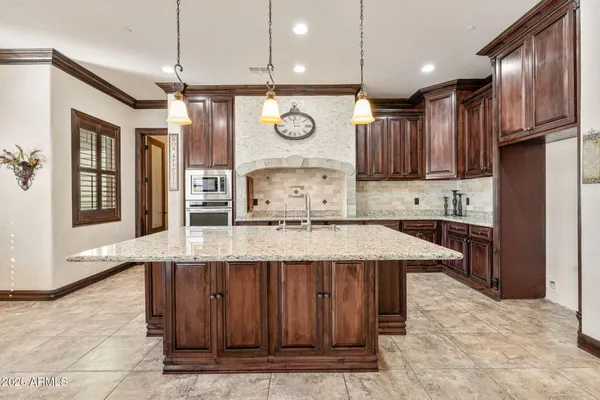 $1,169,000 | 2822 East Constance Way, Phoenix, AZ 85042
