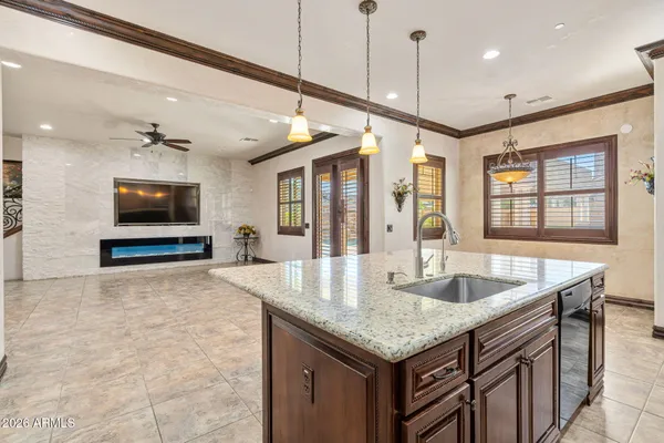 $1,169,000 | 2822 East Constance Way, Phoenix, AZ 85042