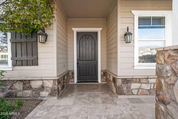 $1,169,000 | 2822 East Constance Way, Phoenix, AZ 85042