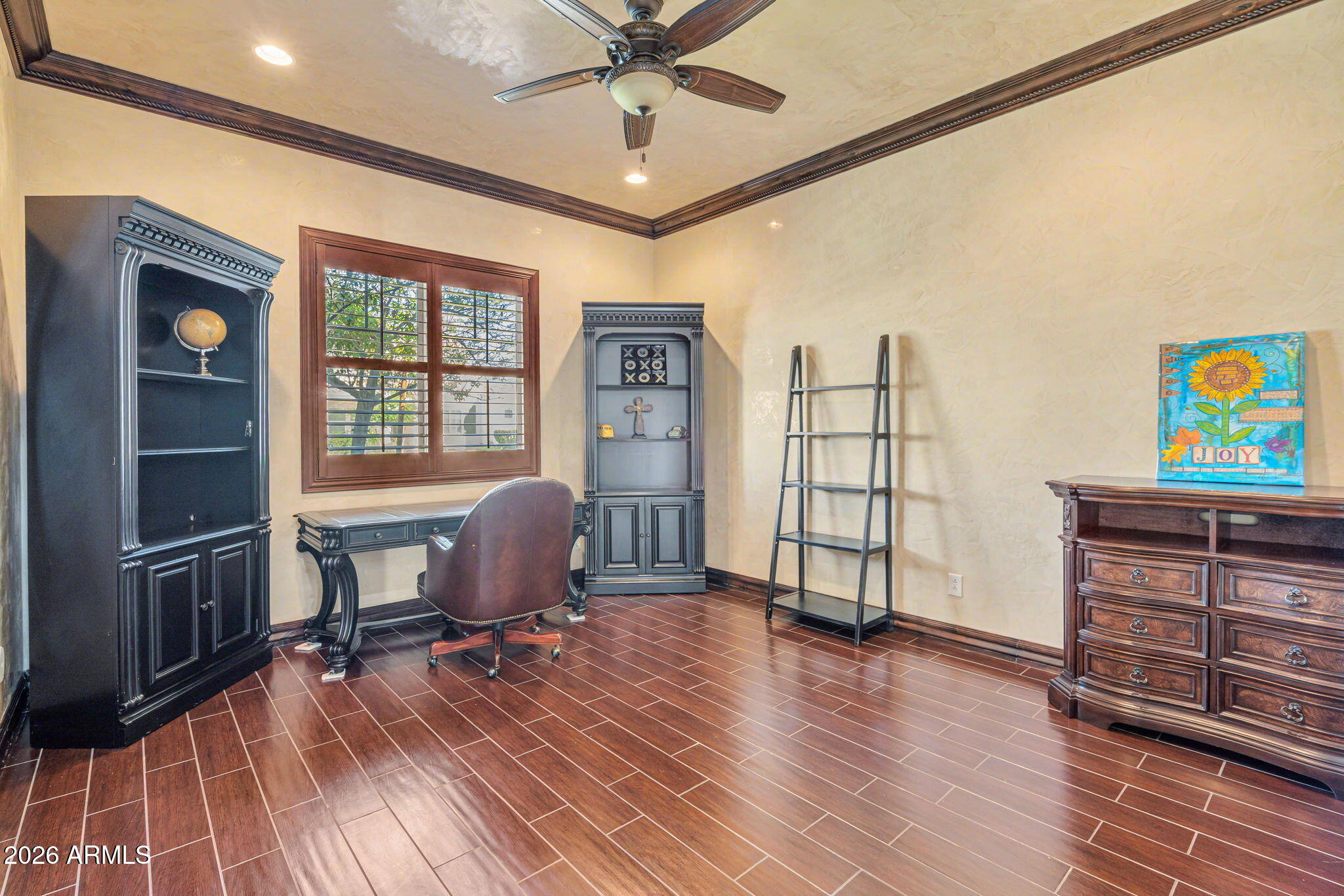 2822 East Constance Way Phoenix, AZ 85042 - Photo 9 of 64 11-web-or-mls-DSC00013