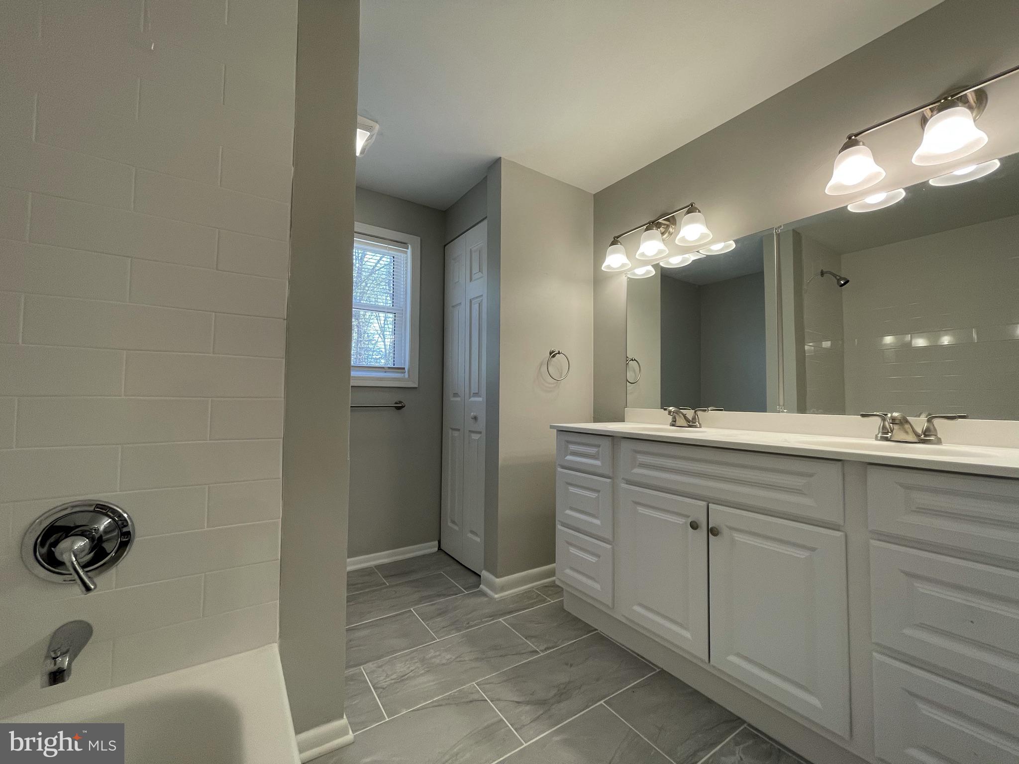 62 Lawrence Corner Road Elmer, NJ 08318 - Photo 14 of 18 Full Bathroom