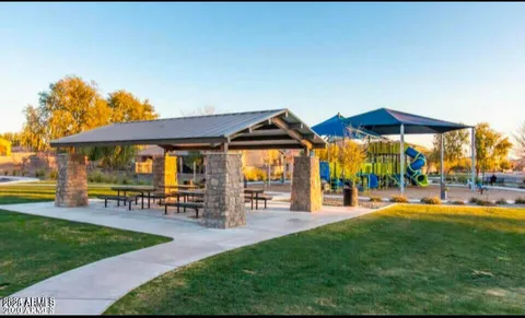 $1,219,000 | 4615 East Navigator Lane, Phoenix, AZ 85050