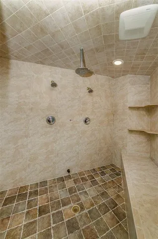 $12,000 | 2053 North Pointe Alexis Drive, Tarpon Springs, FL 34689