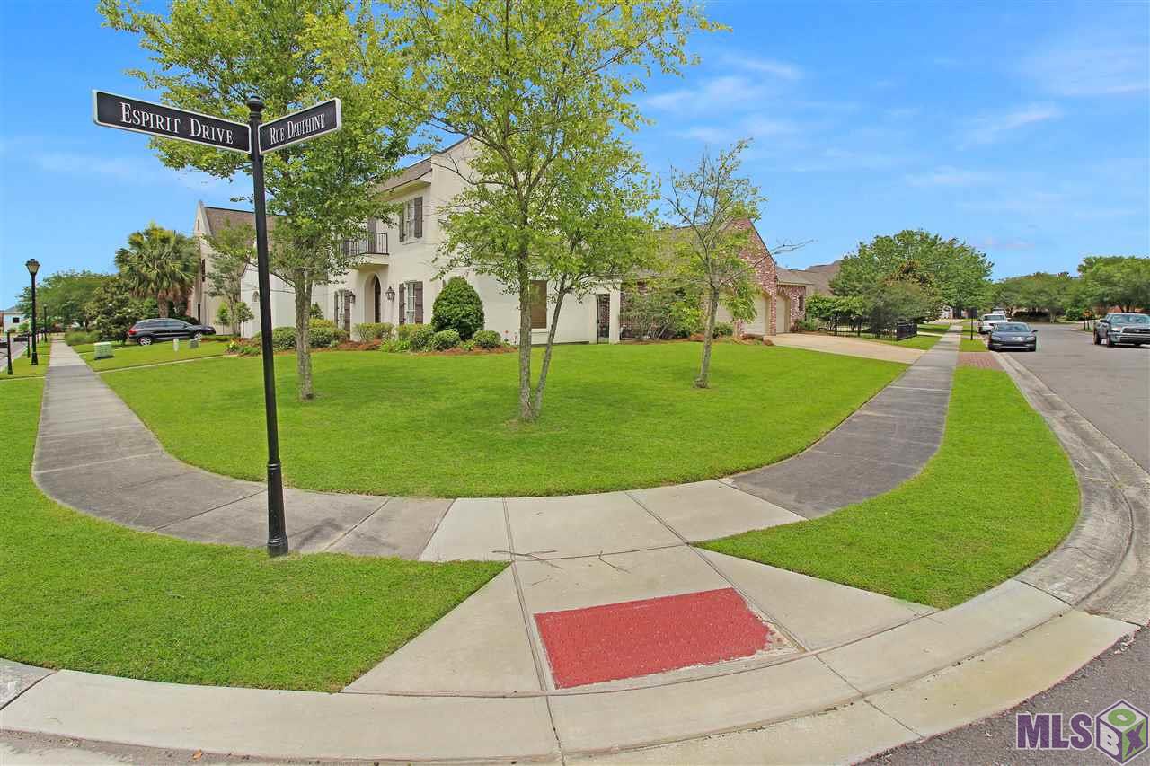 2904 Rue Dauphine Baton Rouge, LA 70810 - Photo 25 of 27