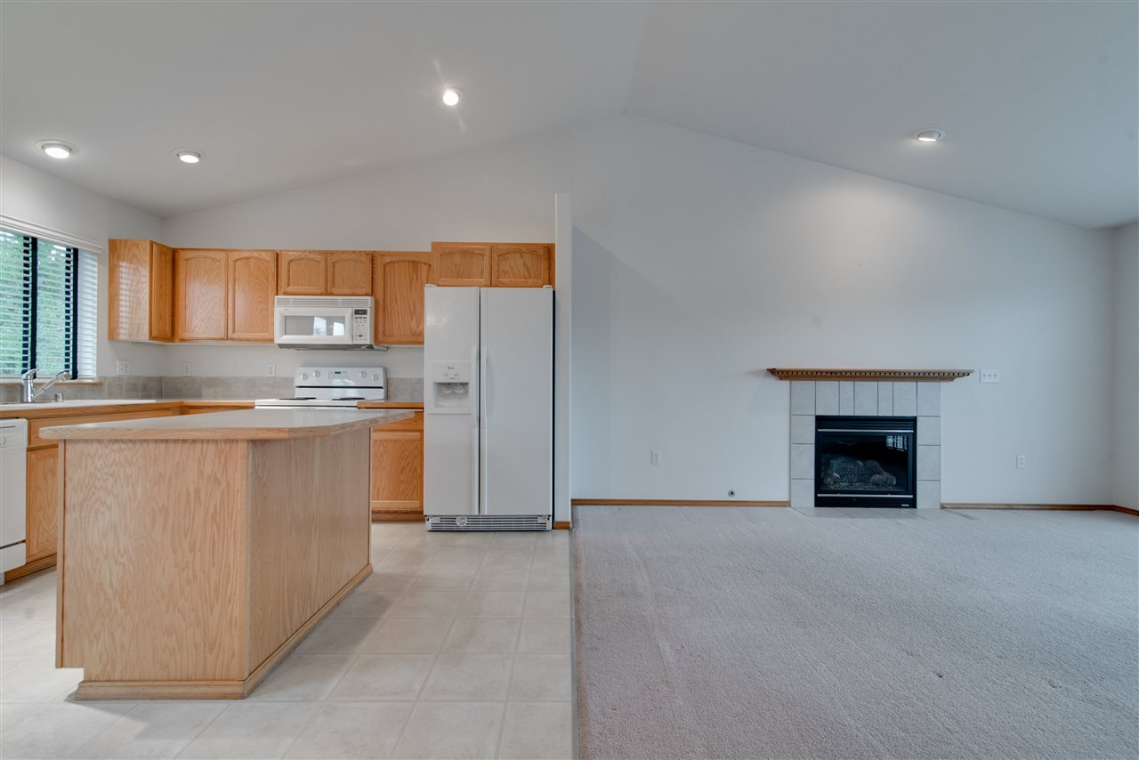 17912 North Lidgerwood Road Colbert, WA 99005 - Photo 2 of 19 Gallery Image 2