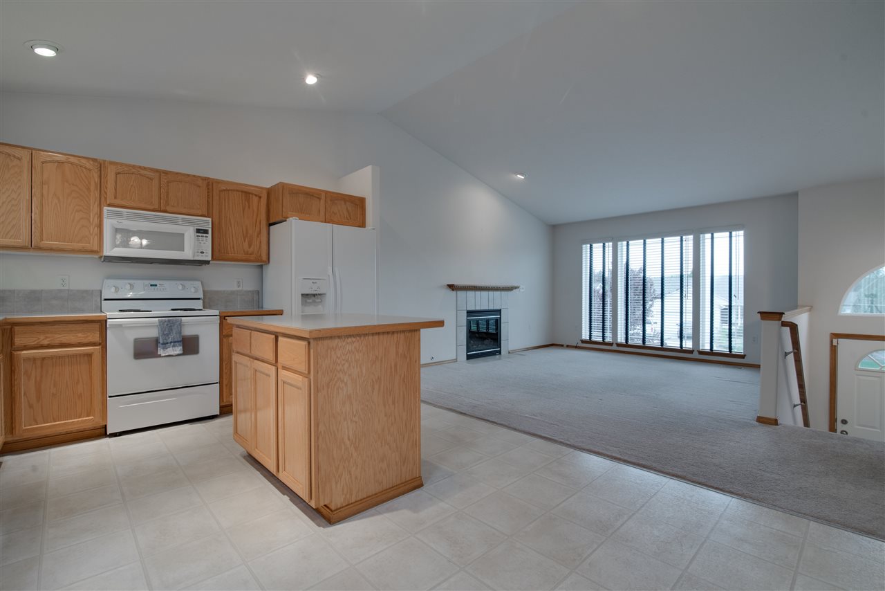 17912 North Lidgerwood Road Colbert, WA 99005 - Photo 4 of 19 Gallery Image 4