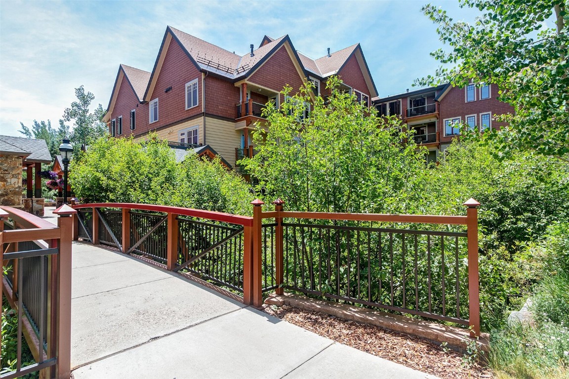 610 Columbine Road, Unit 6306 Breckenridge, CO 80424 - Photo 33 of 38 a view of a house with large windows