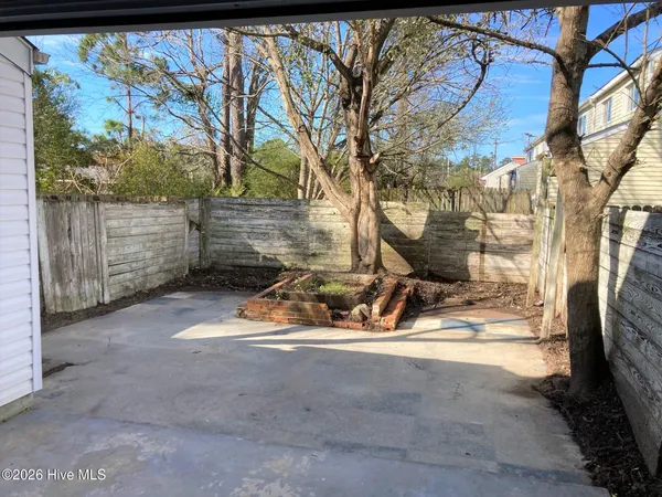 $1,300 | 107 Villa Drive, Jacksonville, NC 28546