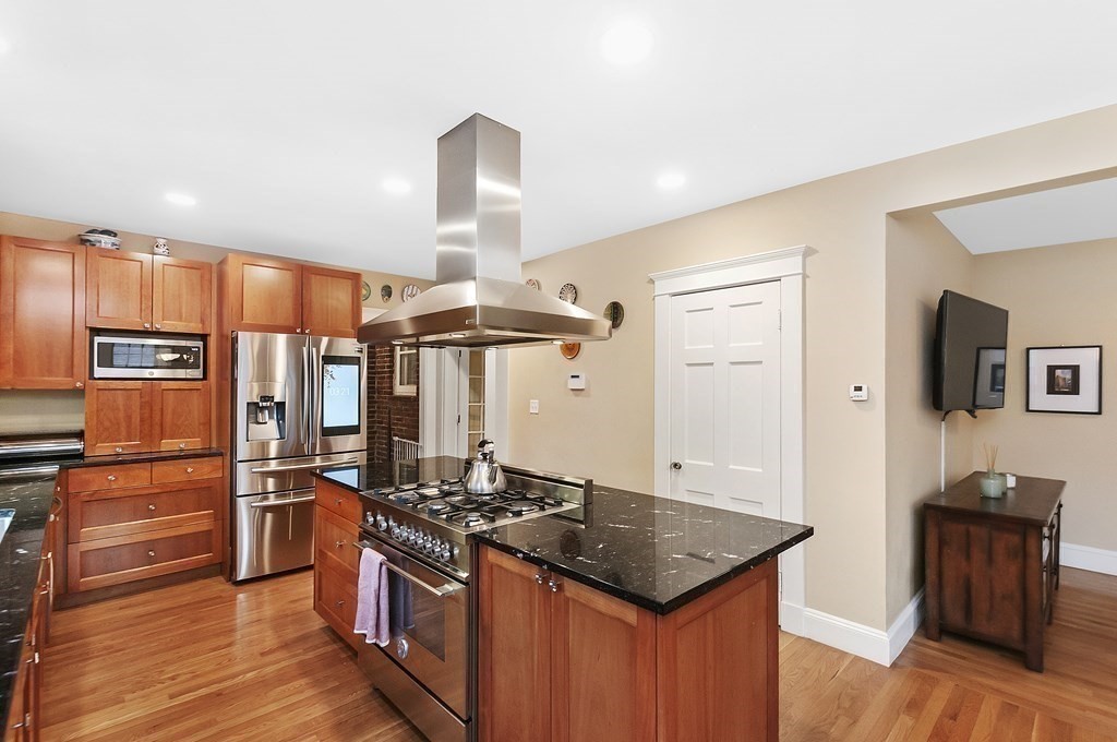 54 Bonad Road Newton, MA 02465 - Photo 18 of 36