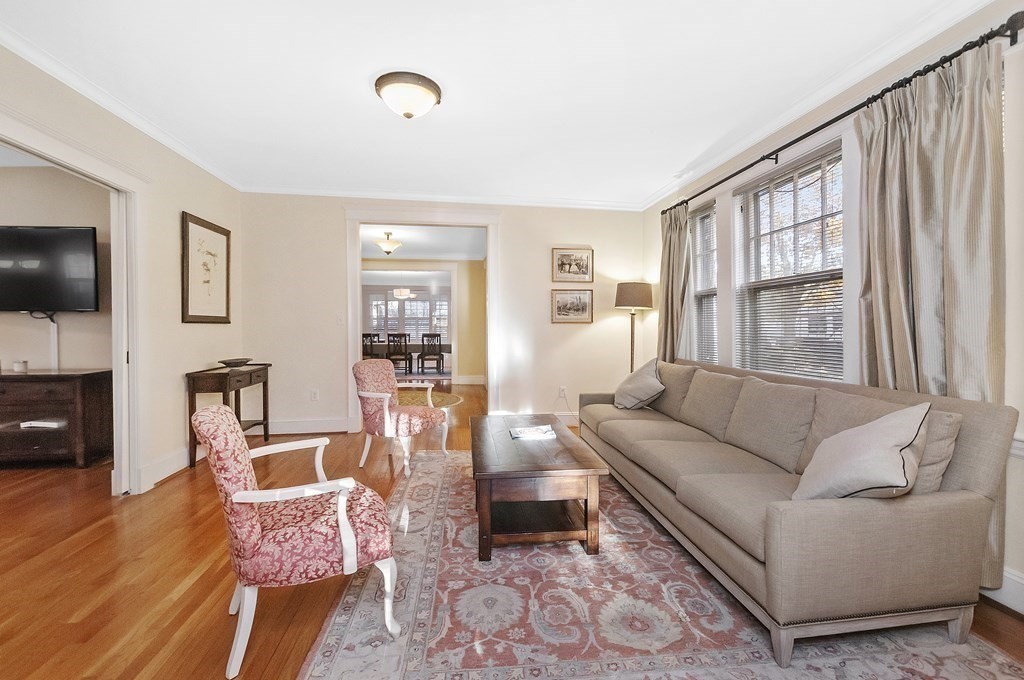 54 Bonad Road Newton, MA 02465 - Photo 7 of 36