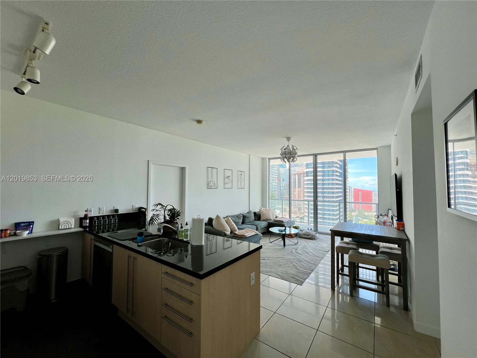 79 Southwest 12th Street, Unit 2903S Miami, FL 33130 - Photo 2 of 44