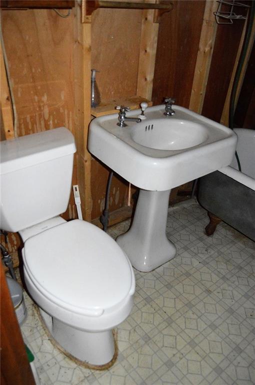369 Elliotsville Road Monson, ME 04464 - Photo 13 of 31 Photo