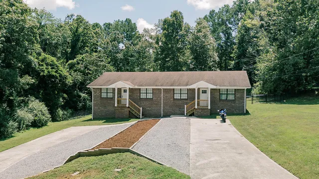 $305,000 | 117 Shadowrock Drive, Tunnel Hill, GA 30755